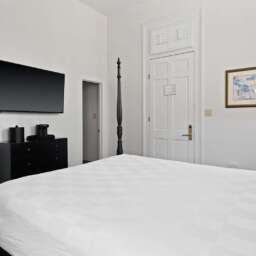 Kstark 1509stcharles Room20 3 1